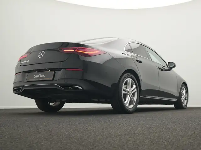 Mercedes-Benz Cla view 11