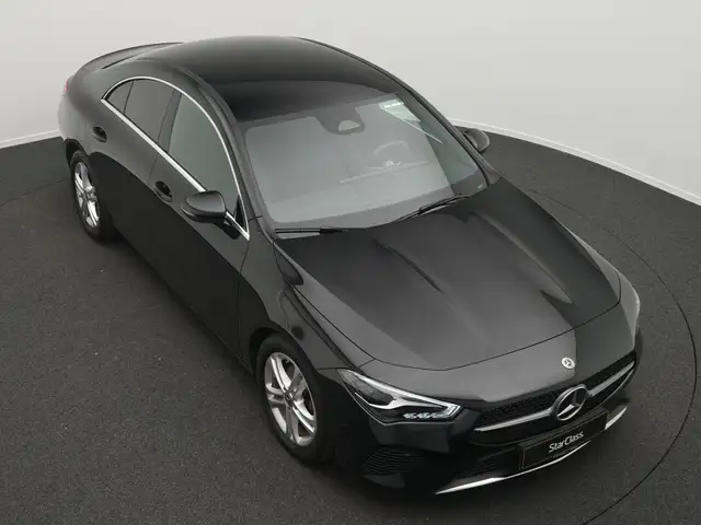 Mercedes-Benz Cla view 12
