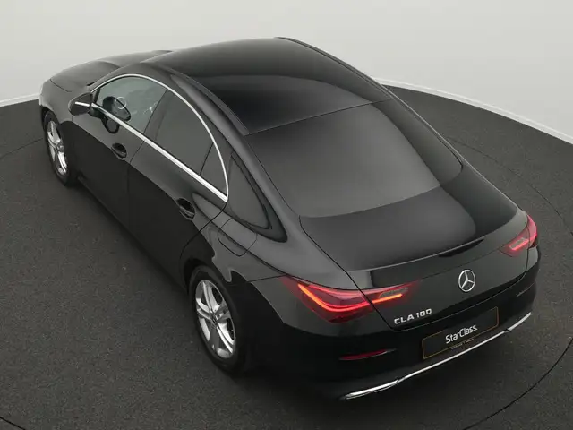 Mercedes-Benz Cla view 13
