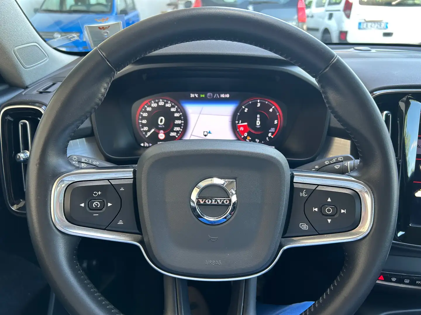 Volvo XC40 XC40 2.0 d4 Momentum awd geartronic my20 Grigio - 2