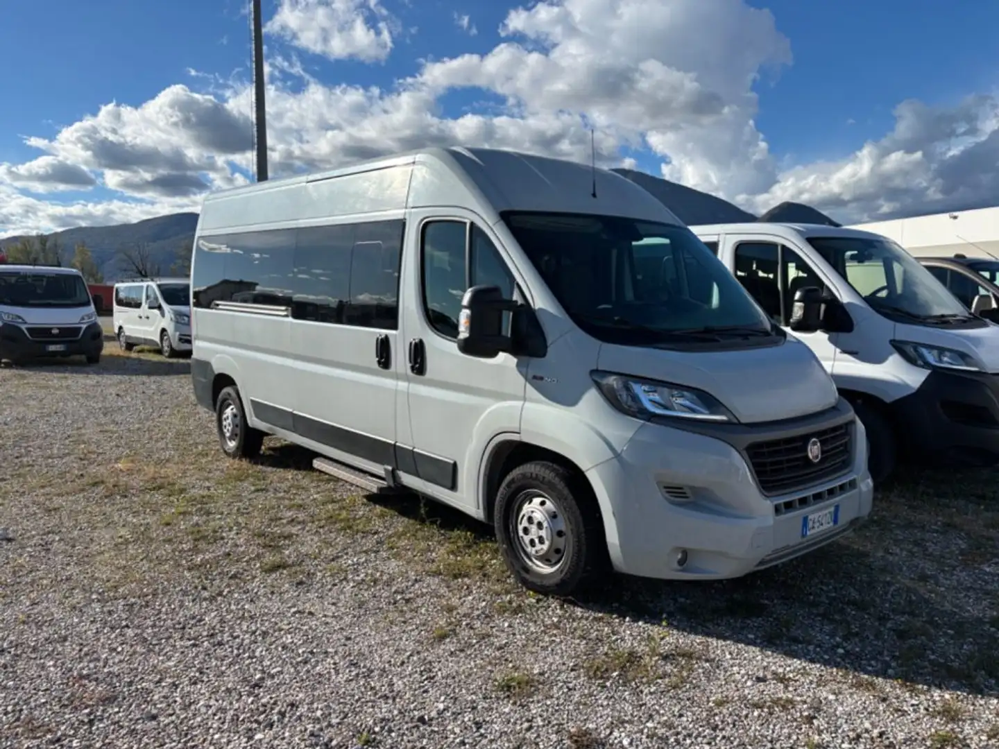 Fiat Ducato 35 2.3 MJT 140CV PLM-TM Furgone 9 posti Gris - 1