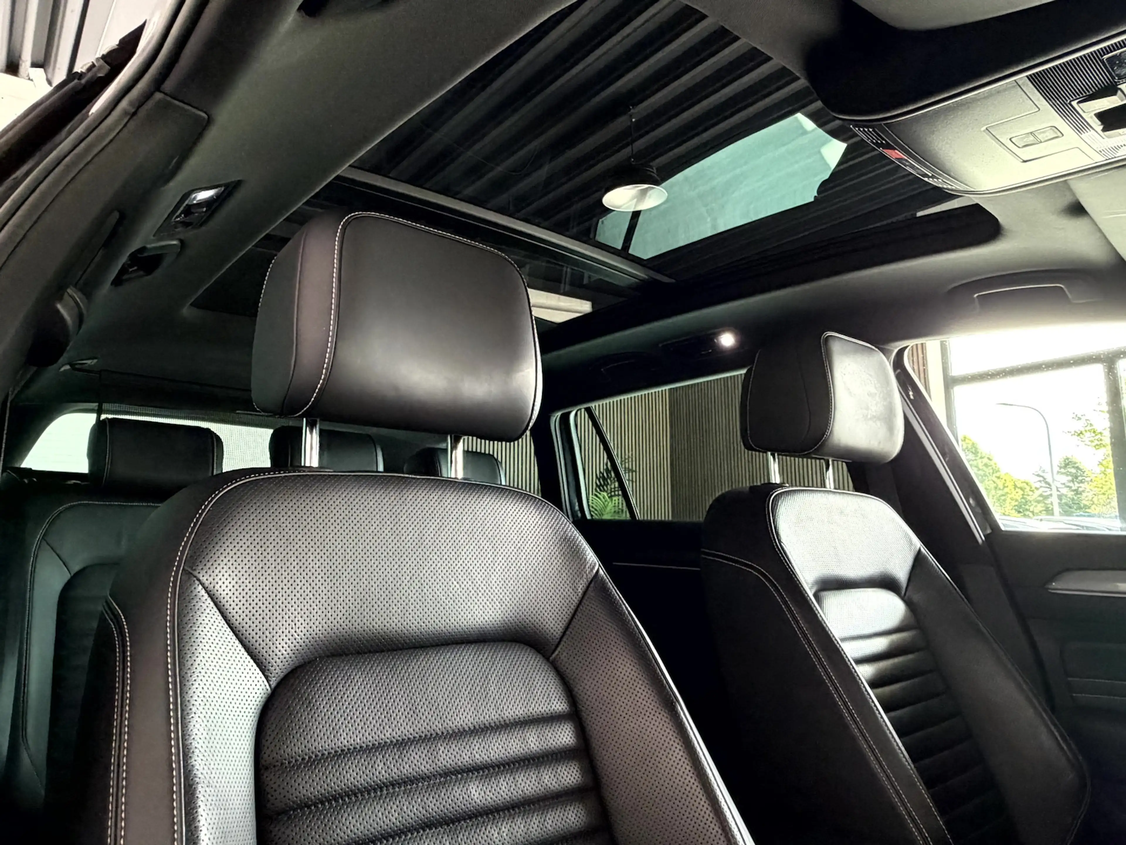 Volkswagen Passat Alltrack 2.0 TDI DSG*Pano*AHK*IQ* — photo 13