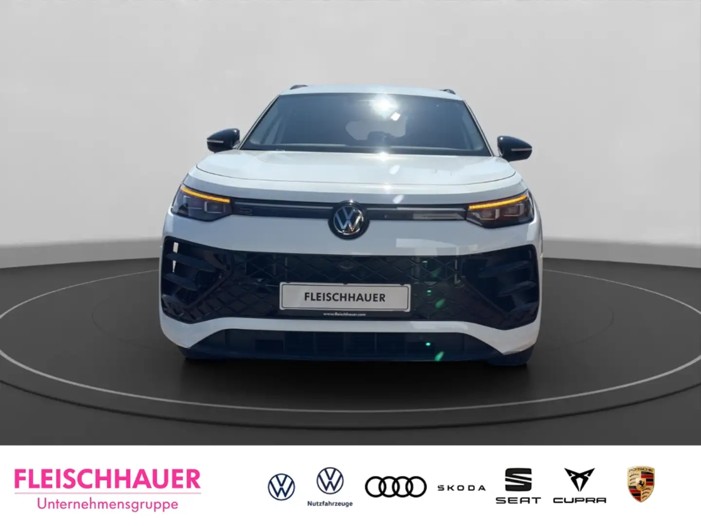 Volkswagen Tayron R-Line 2,0 l TDI 4MOTION VK Wit - 2