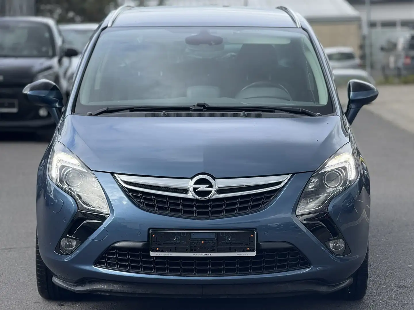 Opel Zafira Tourer 1.6 SIDI Turbo Innovation Blau - 2