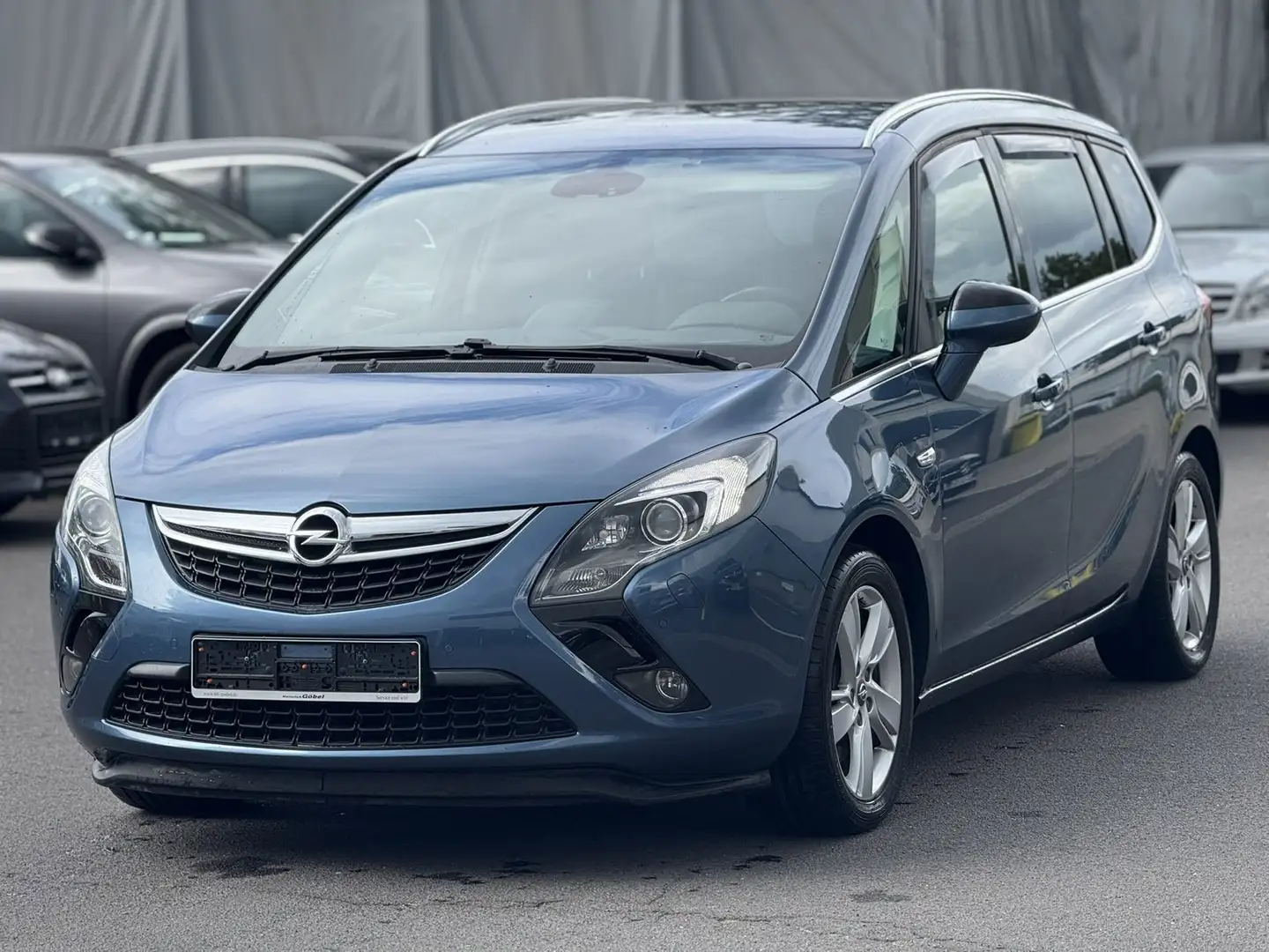 Opel Zafira Tourer 1.6 SIDI Turbo Innovation Blau - 1