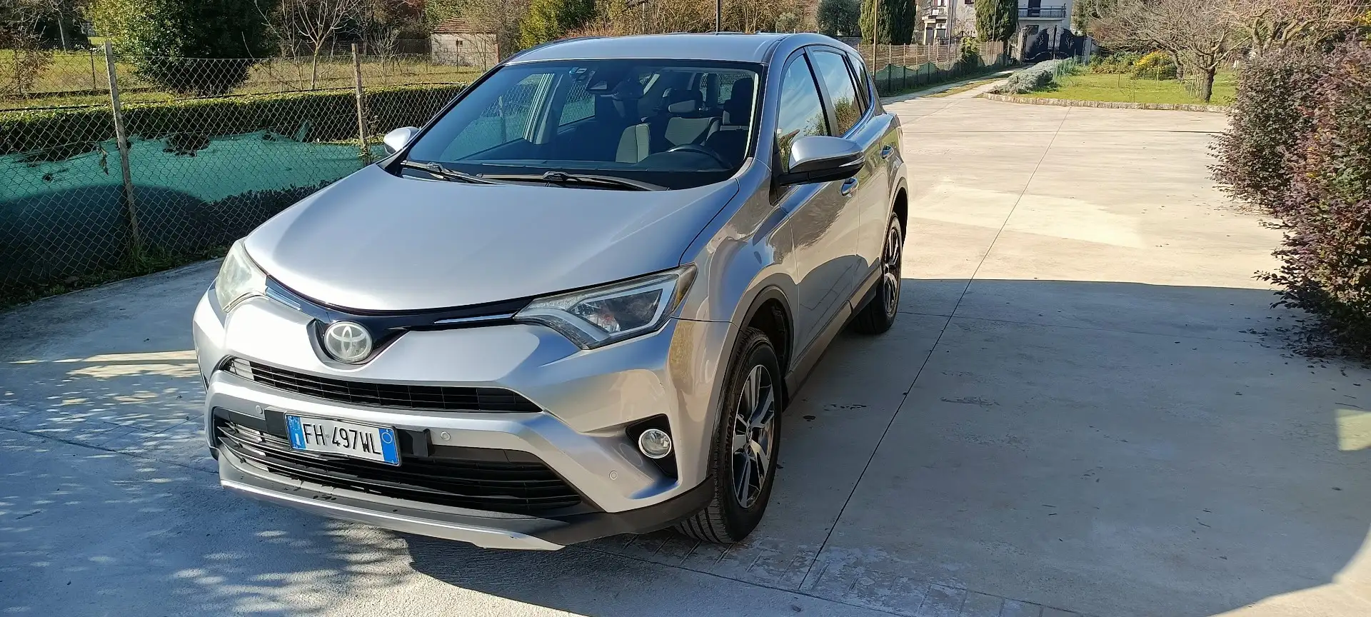 Toyota RAV 4 Rav4 2.0 d-4d Active 2wd mt my17 - 2