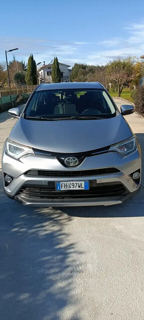 Toyota RAV 4 Rav4 2.0 d-4d Active 2wd mt my17 - 1