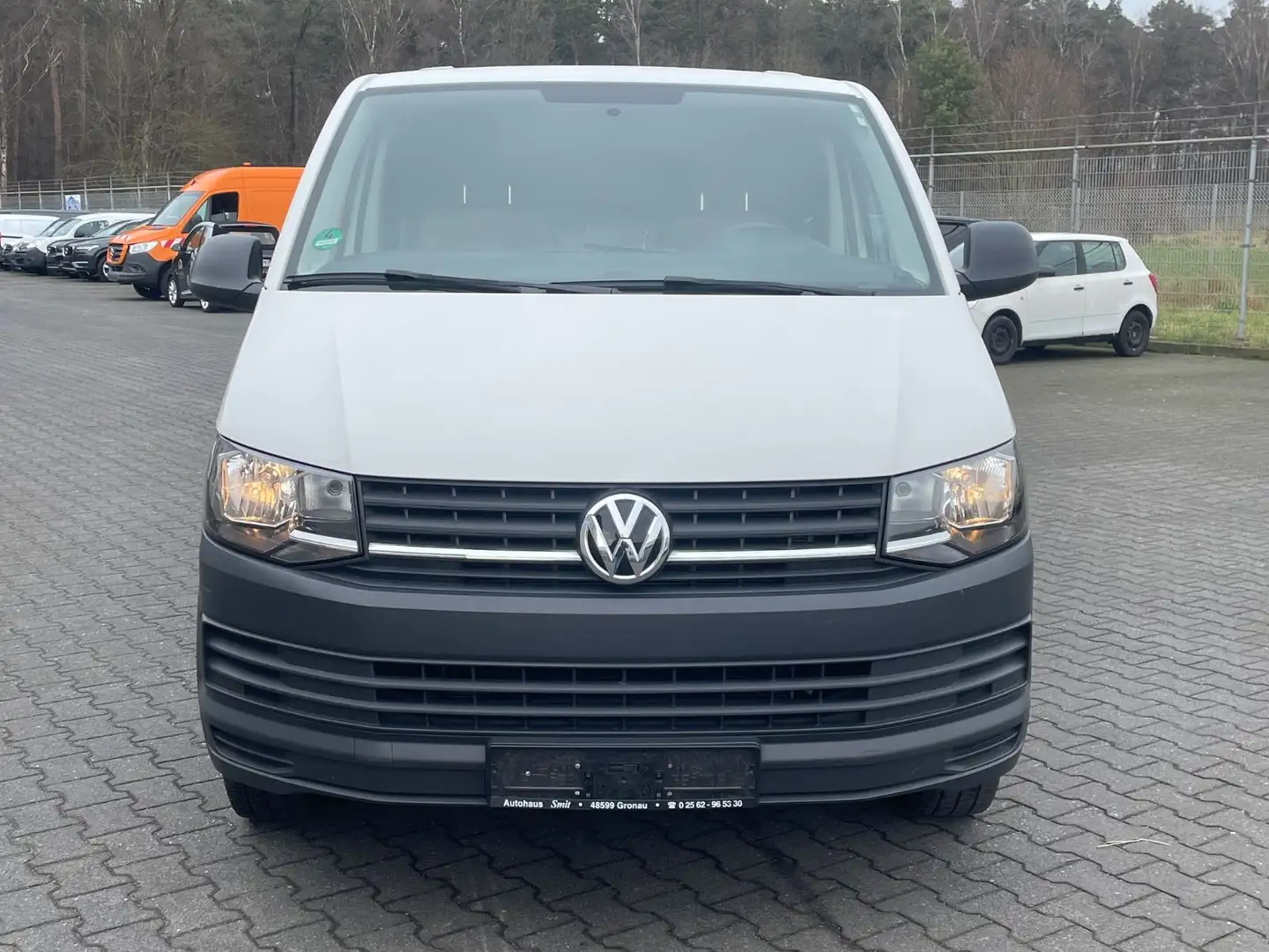 Volkswagen T6 Transporter Kasten lang 2.0TDi Weiß - 2