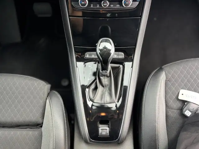 Opel Grandland view 12