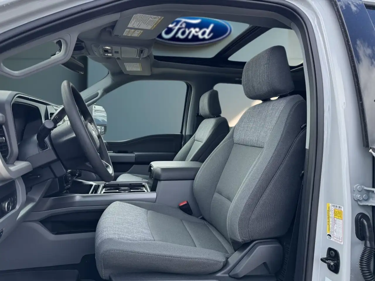 Ford F 350 снимка Ford F 350