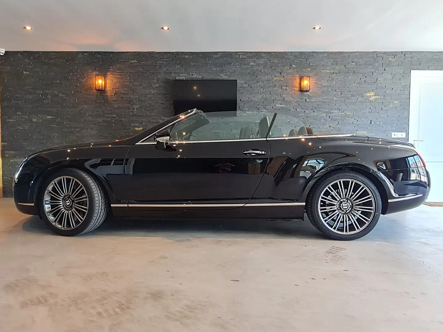 Bentley Continental GT 6.0 W12 / Bj: 2007 / Cabriolet Zwart - 2