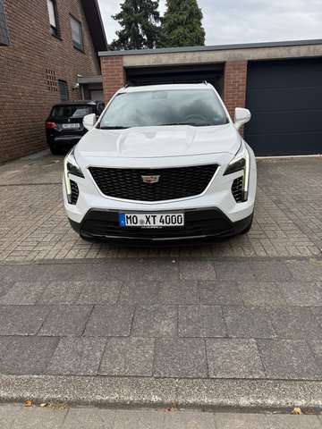 Imagine Cadillac XT4 350T AWD Sport
