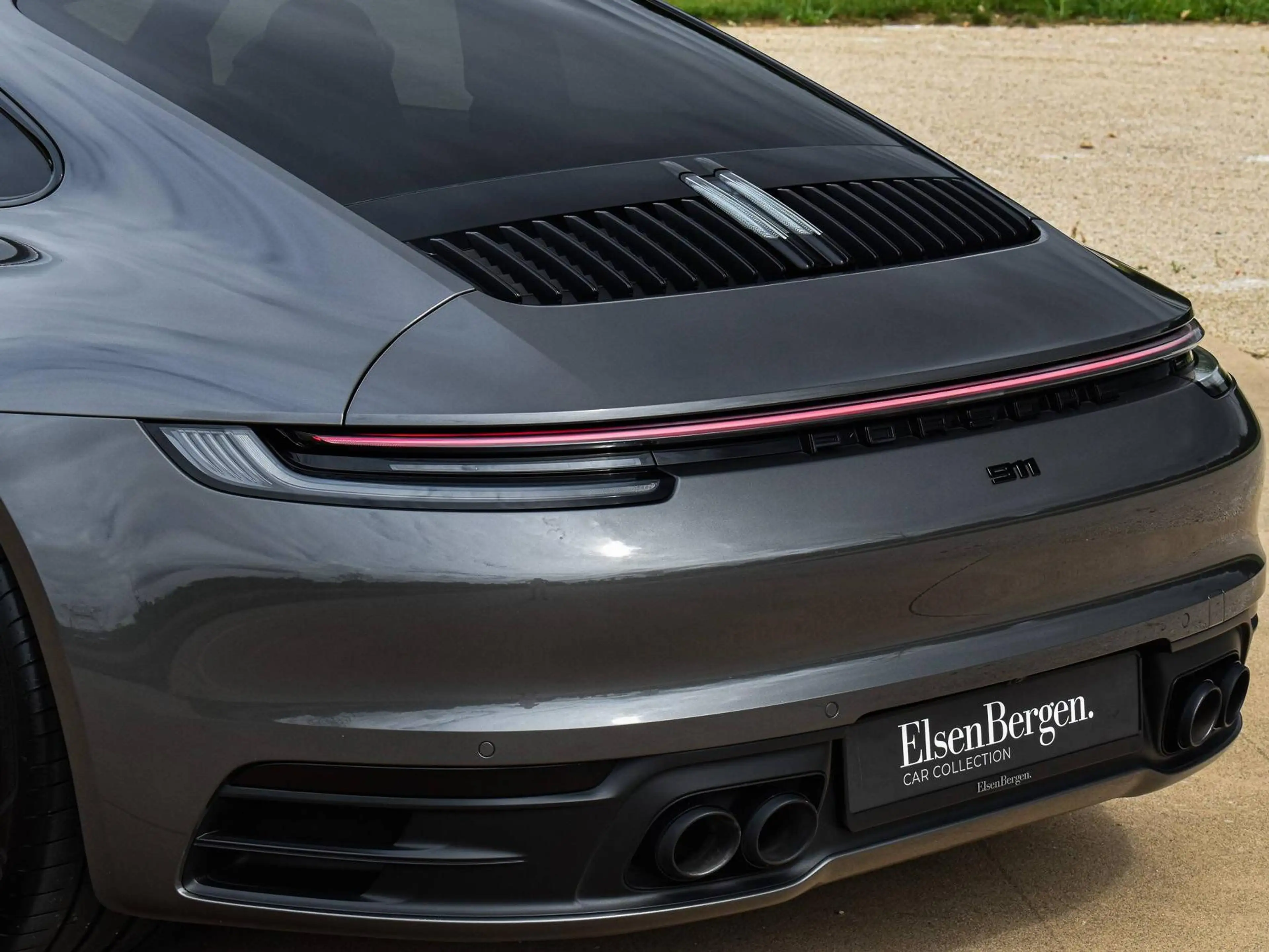 Porsche 911 992 Carrera 2 Coupé / Agate Grey / TOP SPEC / TOP CONDITION — photo 6