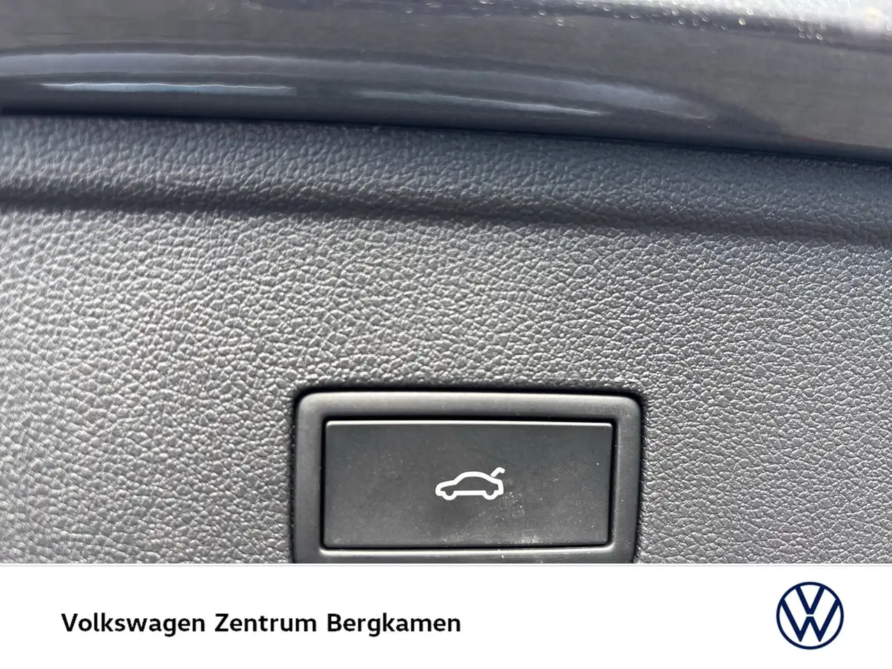 Volkswagen Touareg V6 ELEGANCE AHK CAM ACC LM19 E-KLAPPE 19