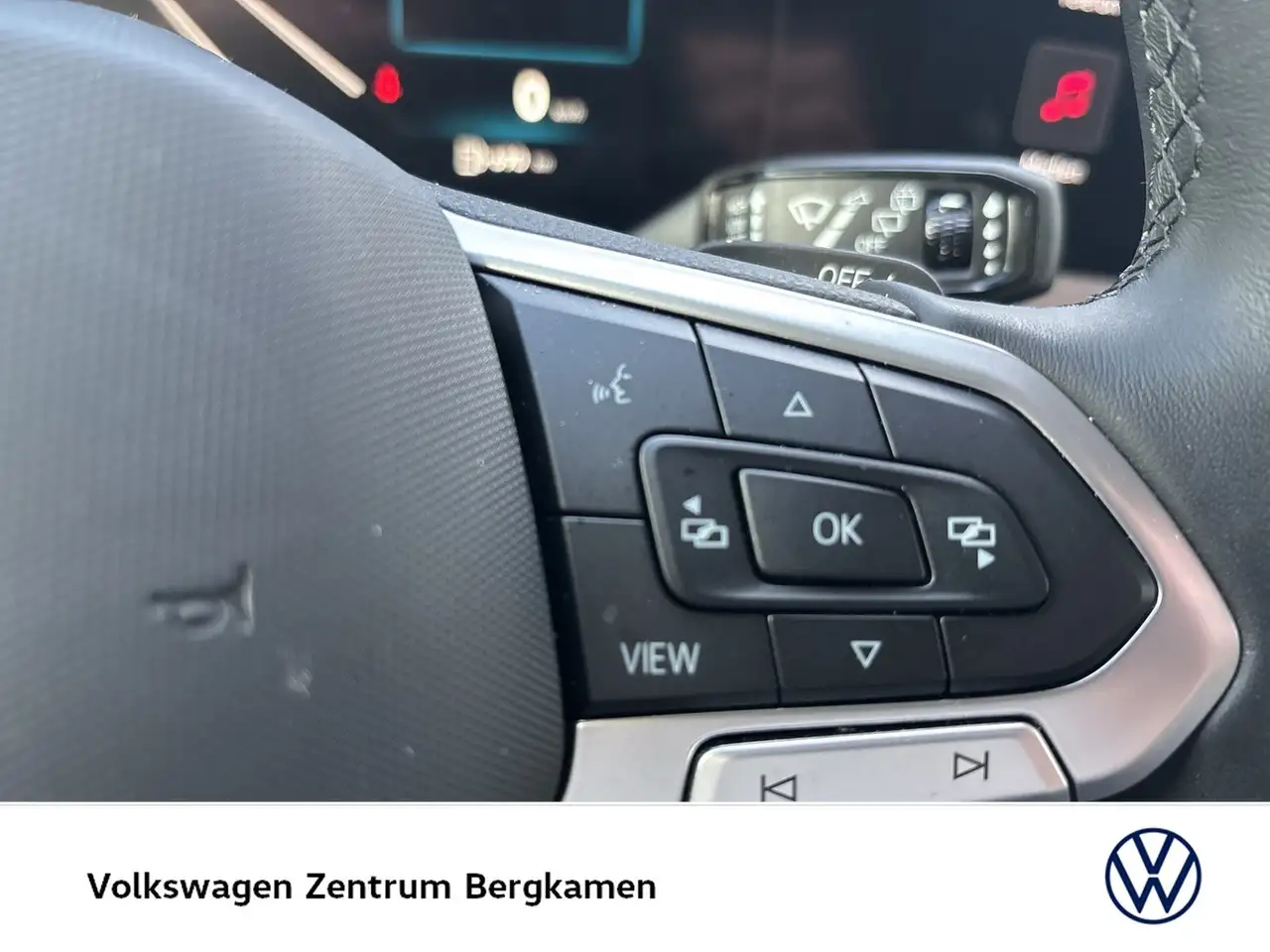 Volkswagen Touareg V6 ELEGANCE AHK CAM ACC LM19 E-KLAPPE 16