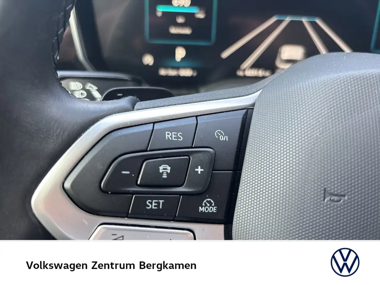 Volkswagen Touareg V6 ELEGANCE AHK CAM ACC LM19 E-KLAPPE 15