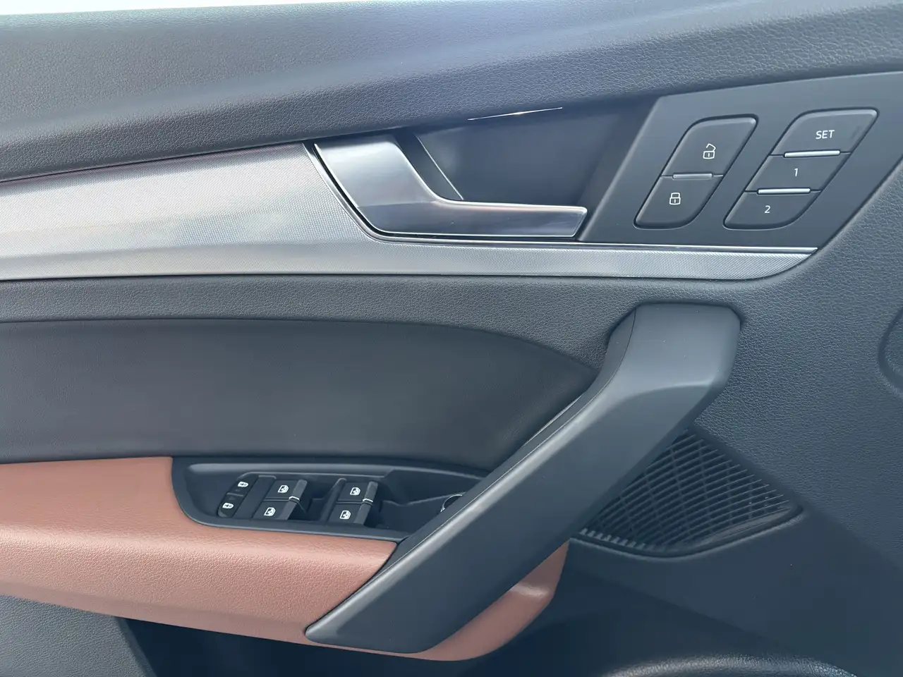 Audi Q5 снимка Audi Q5
