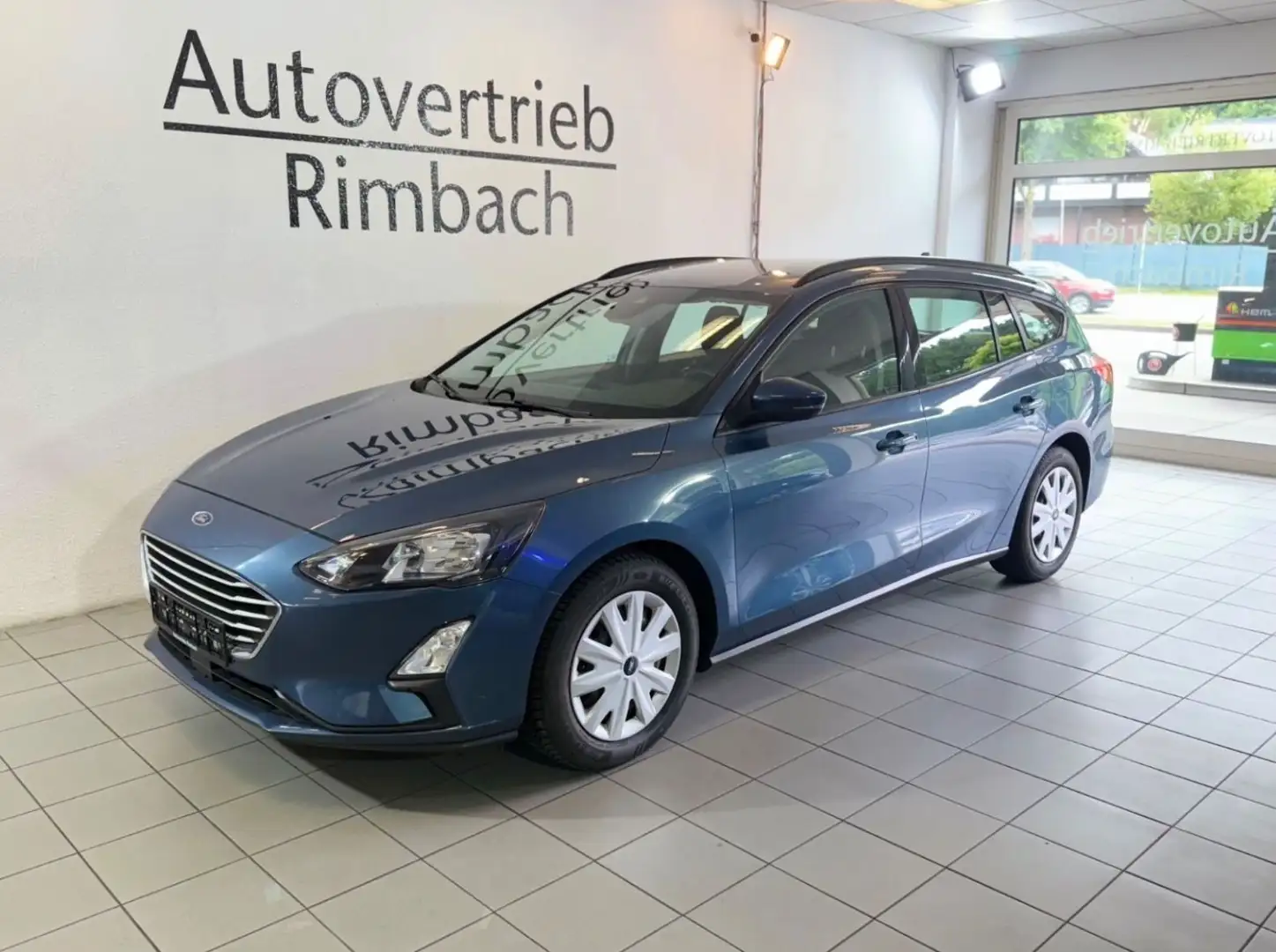 Ford Focus 1,0 EcoBoost  Trend Turnier Bleu - 1