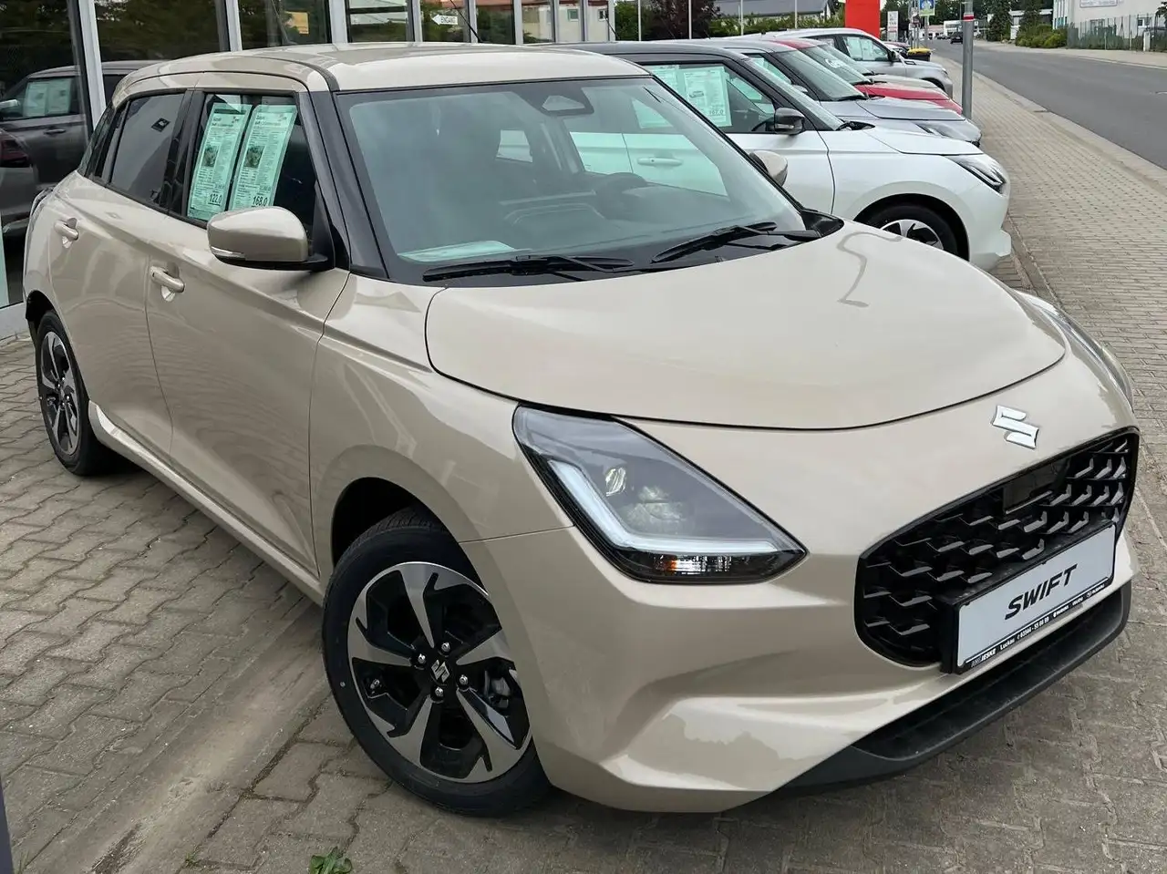 Suzuki Swift 1.2 Dualjet Hybrid MT Comfort, миниатюра 6