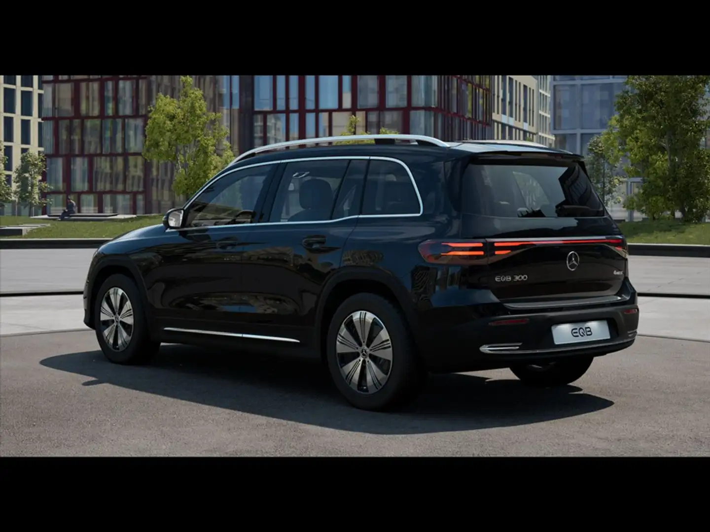 Mercedes-Benz EQB 300 4Matic Noir - 2