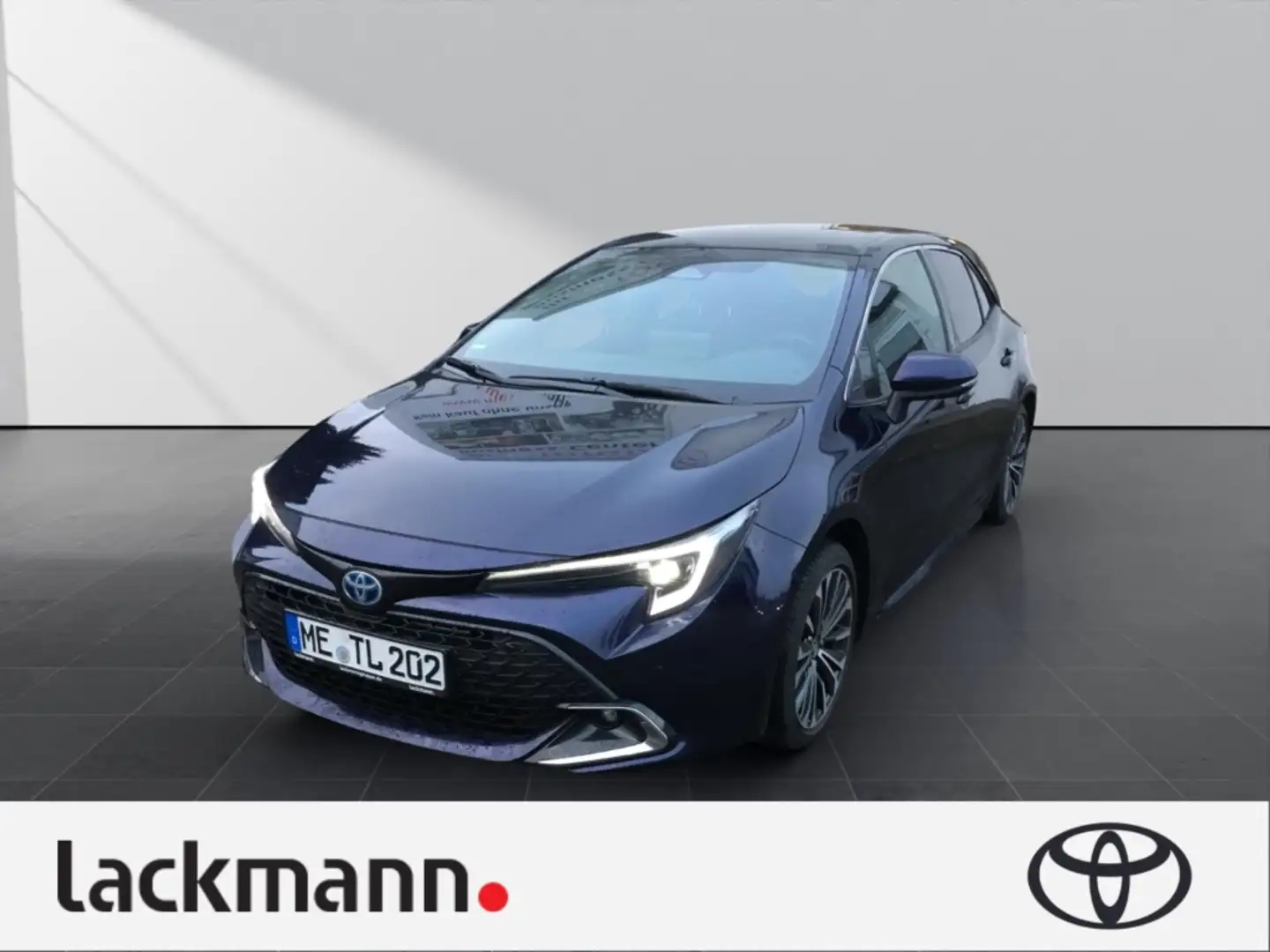 Toyota Corolla 1.8 Hybrid Team D *Technik-Paket* Blau - 1
