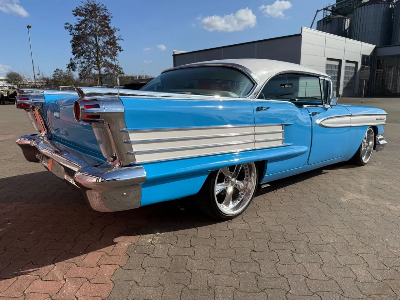 Oldsmobile DYNAMIC 88, foto 12