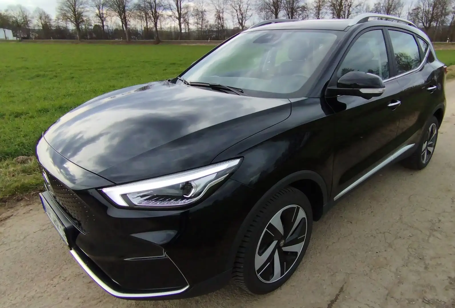 MG ZS ZS EV Standard Luxury Panorama, 360, Led Schwarz - 1