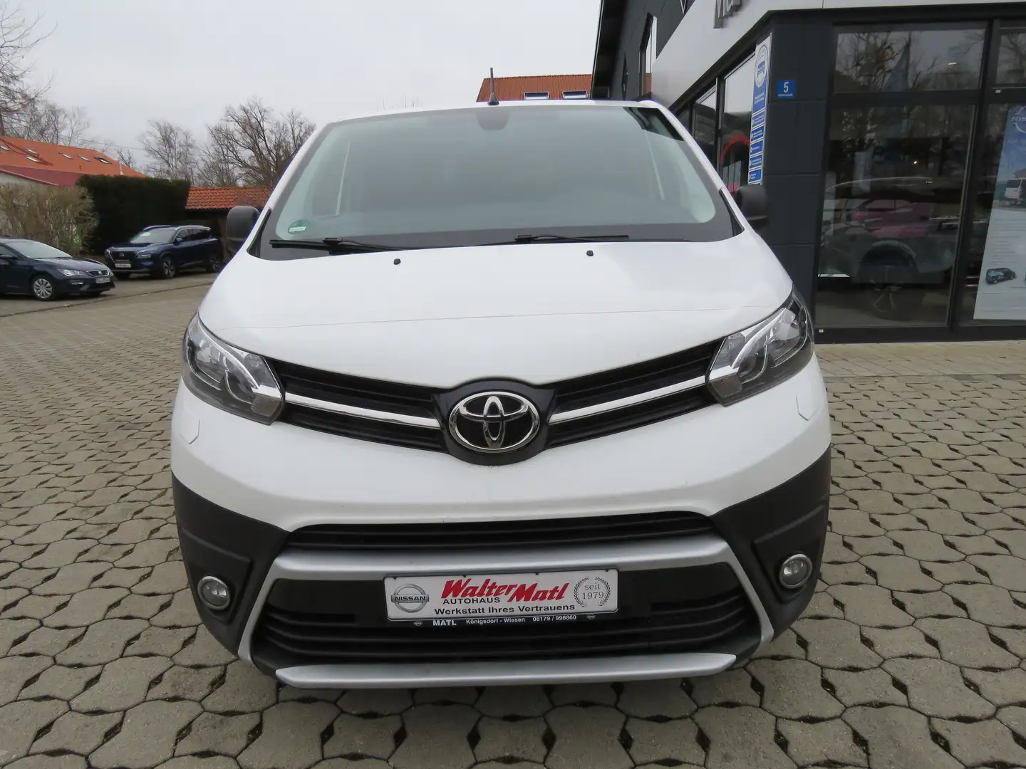 Toyota Proace L1 Kasten Meister 1,5 120PS 6MT Белый - 2