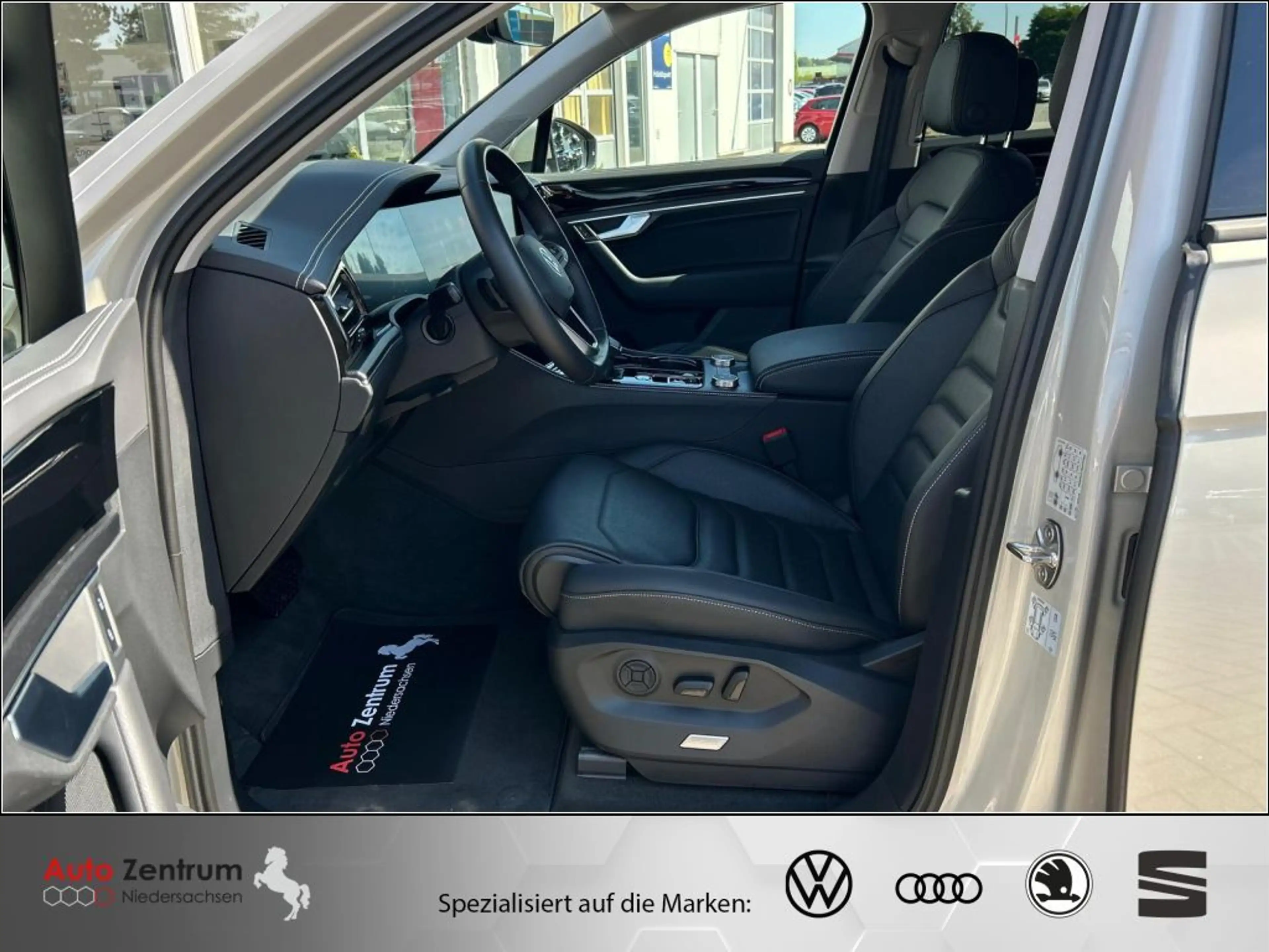 Volkswagen Touareg 3.0 TDI ab 377 EUR ohne Anzahlung AHK*Luftf*Kamera — photo 14