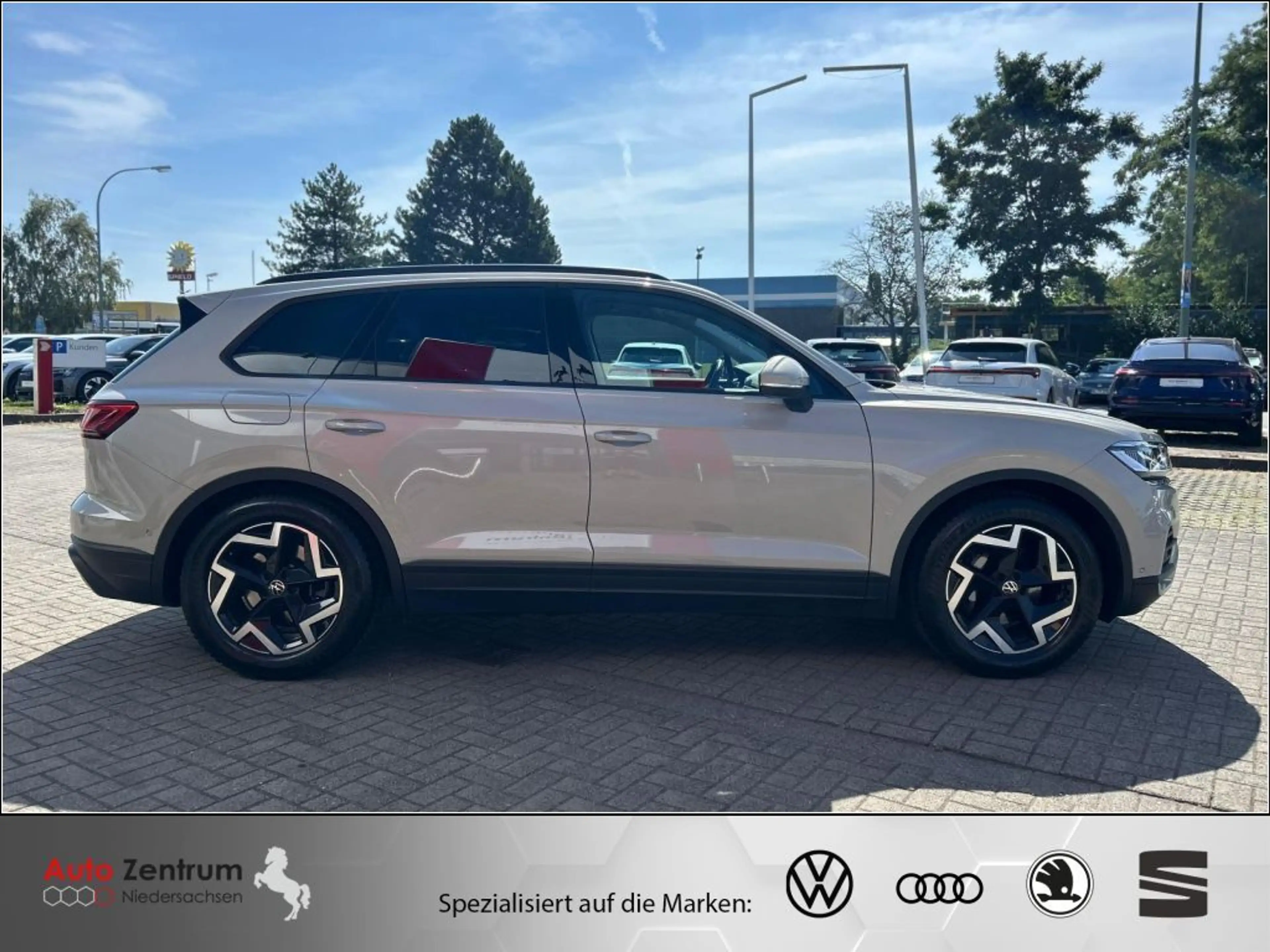 Volkswagen Touareg 3.0 TDI ab 377 EUR ohne Anzahlung AHK*Luftf*Kamera — photo 7