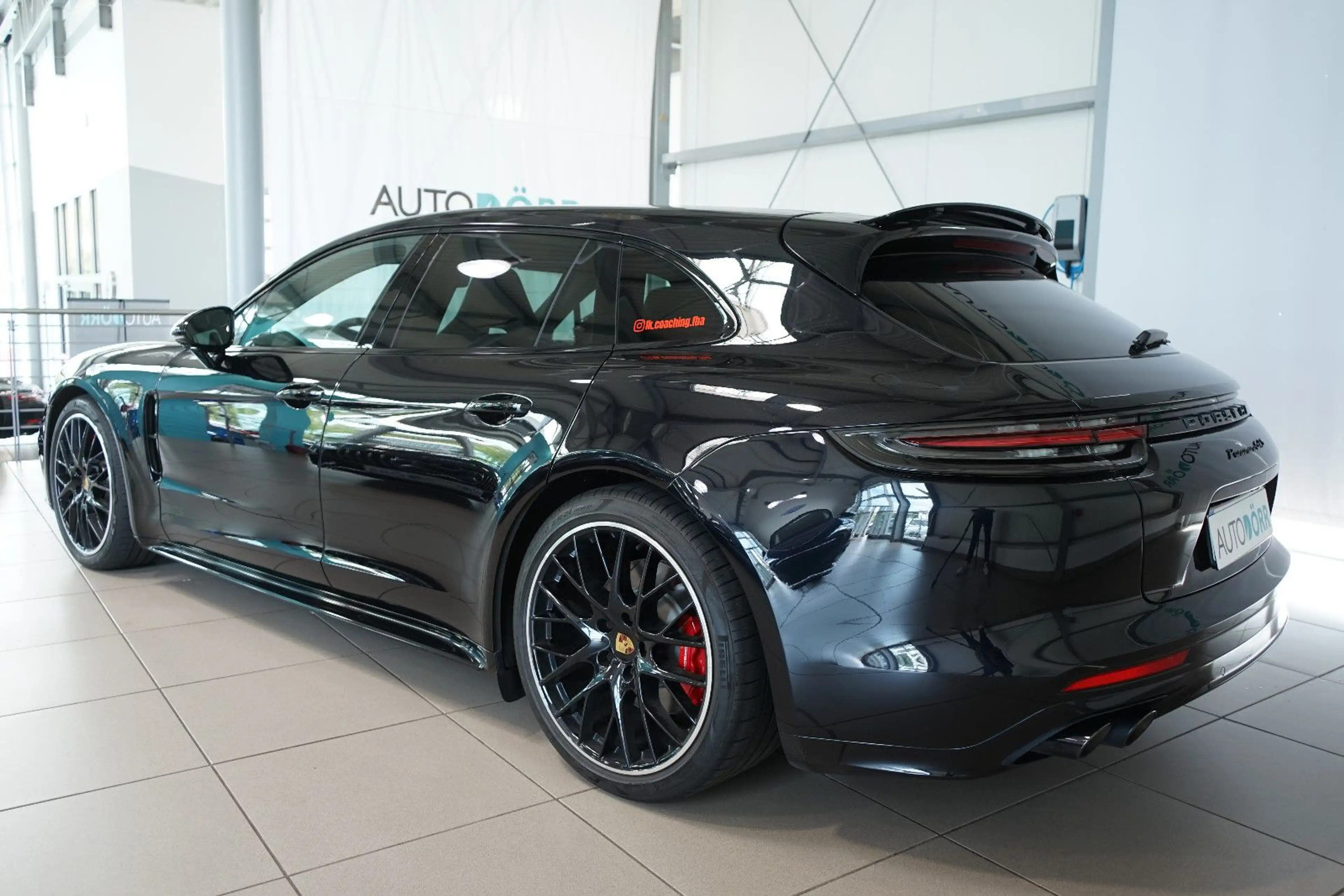 Porsche Panamera Sport Turismo GTS Approved+Standhz+Pano — photo 3