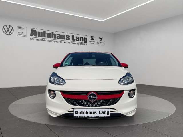 Opel Adam