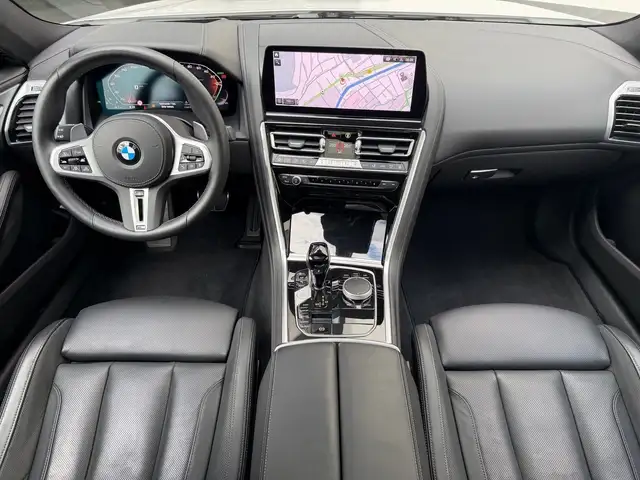 BMW I view 12
