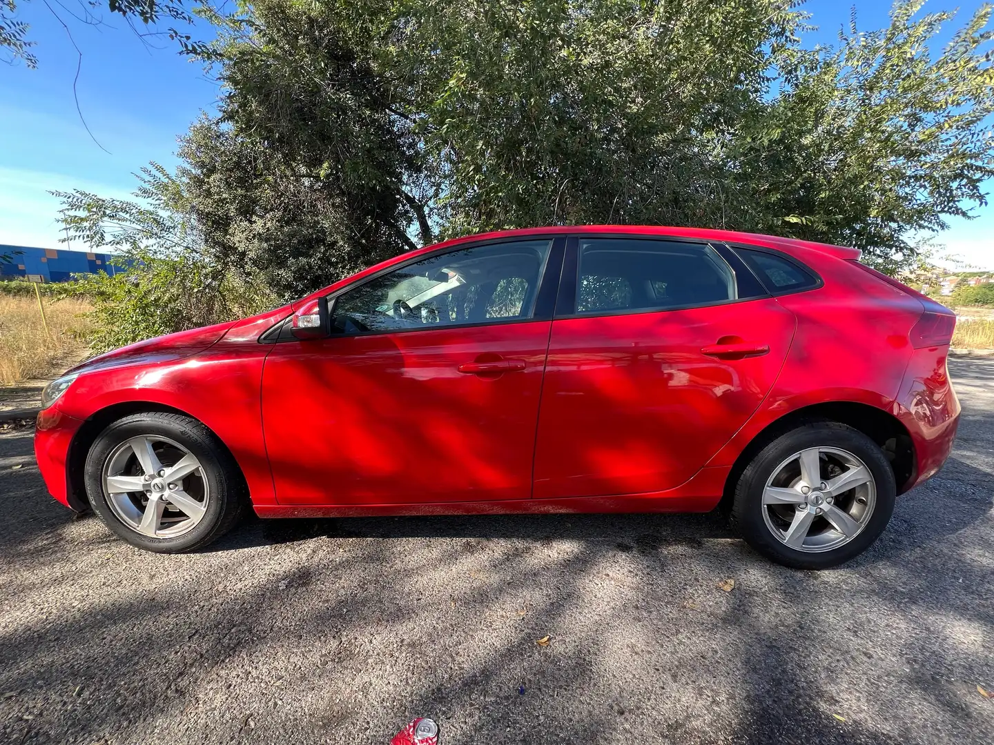 Volvo V40 V40 D2 Kinetic 120 Kinetic Rojo - 2