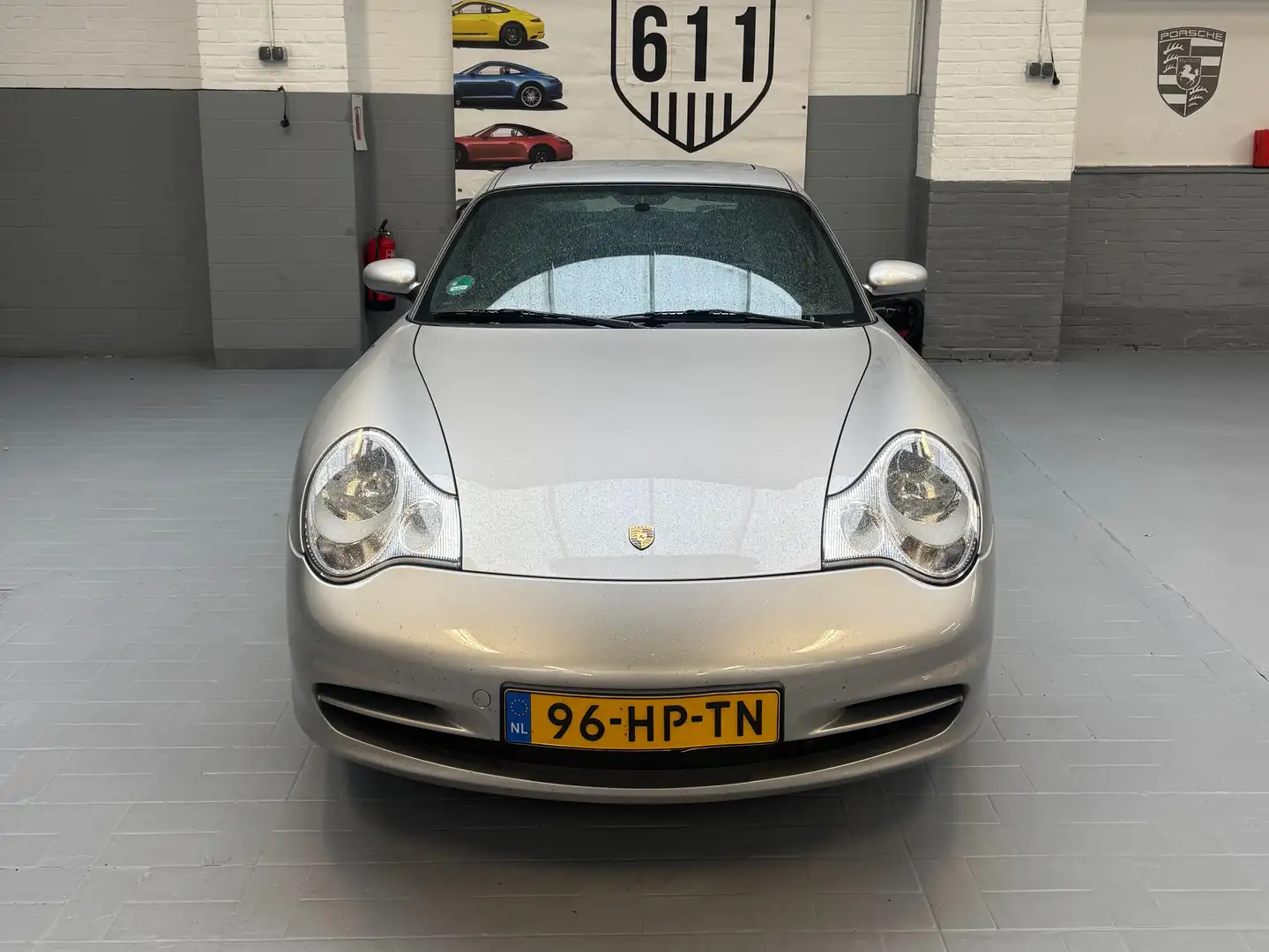 Porsche 996 911 3.6 Coupé Carrera Zilver - 2