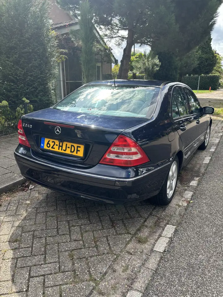 Mercedes-Benz C 240 Elegance|Leer|6 Cilinder|automaat|NAP, foto 4