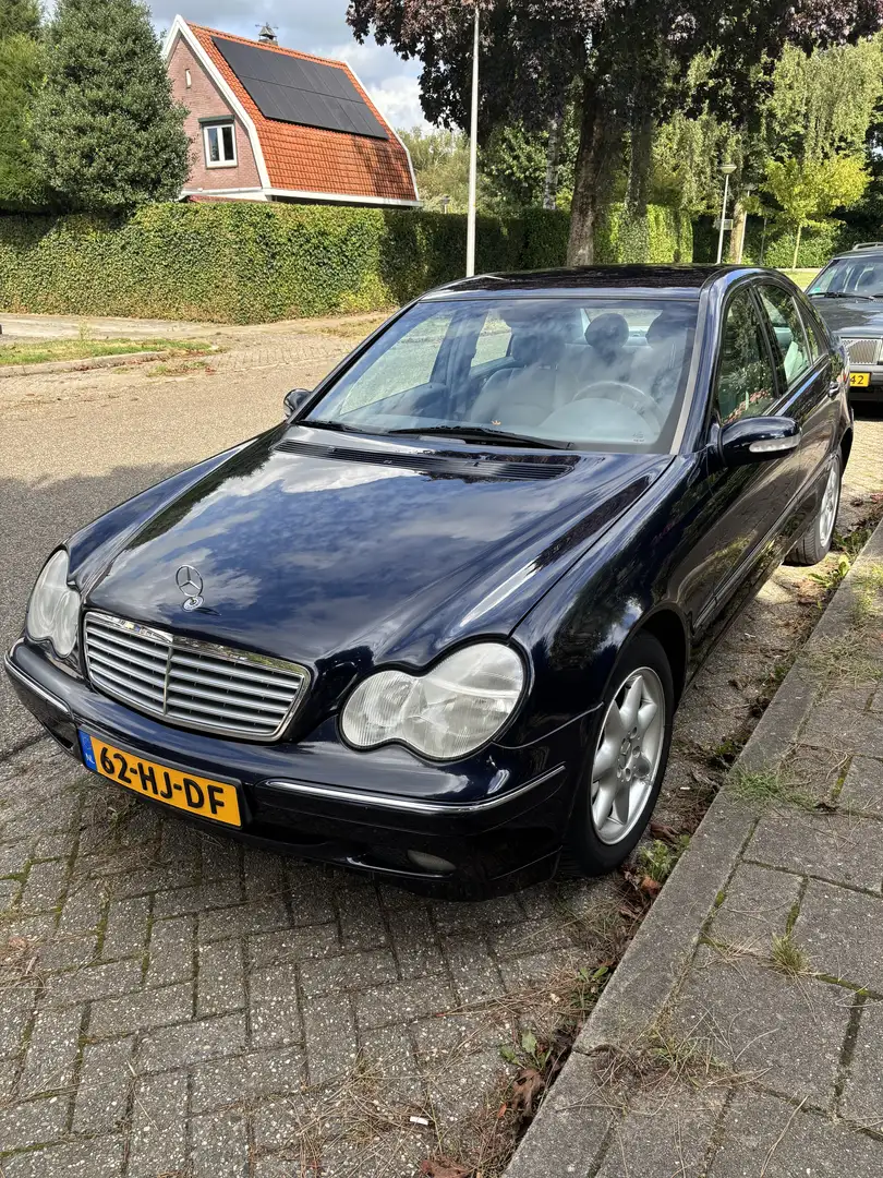 Mercedes-Benz C 240 Elegance|Leer|6 Cilinder|automaat|NAP Blau - 2