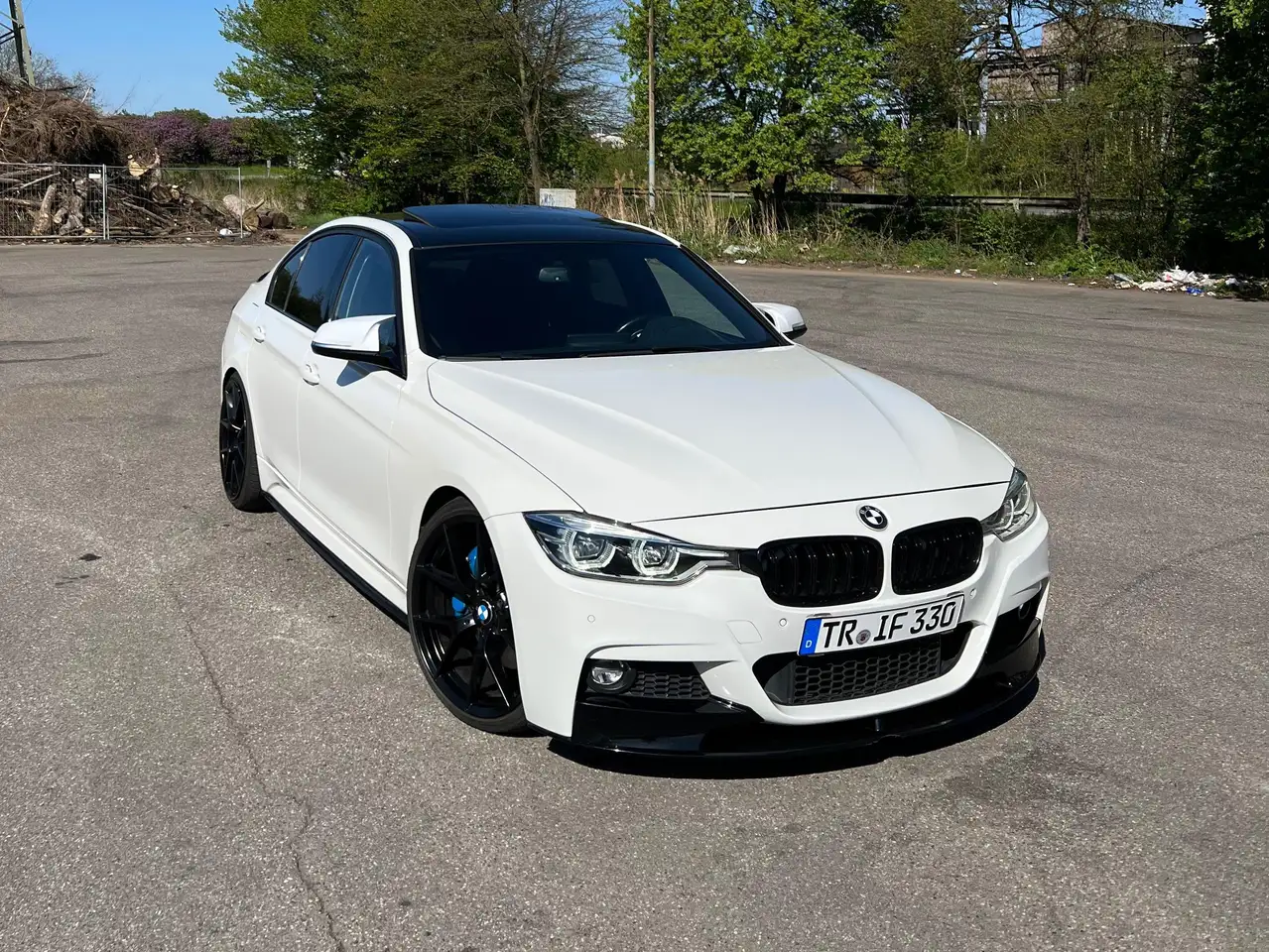 BMW 330