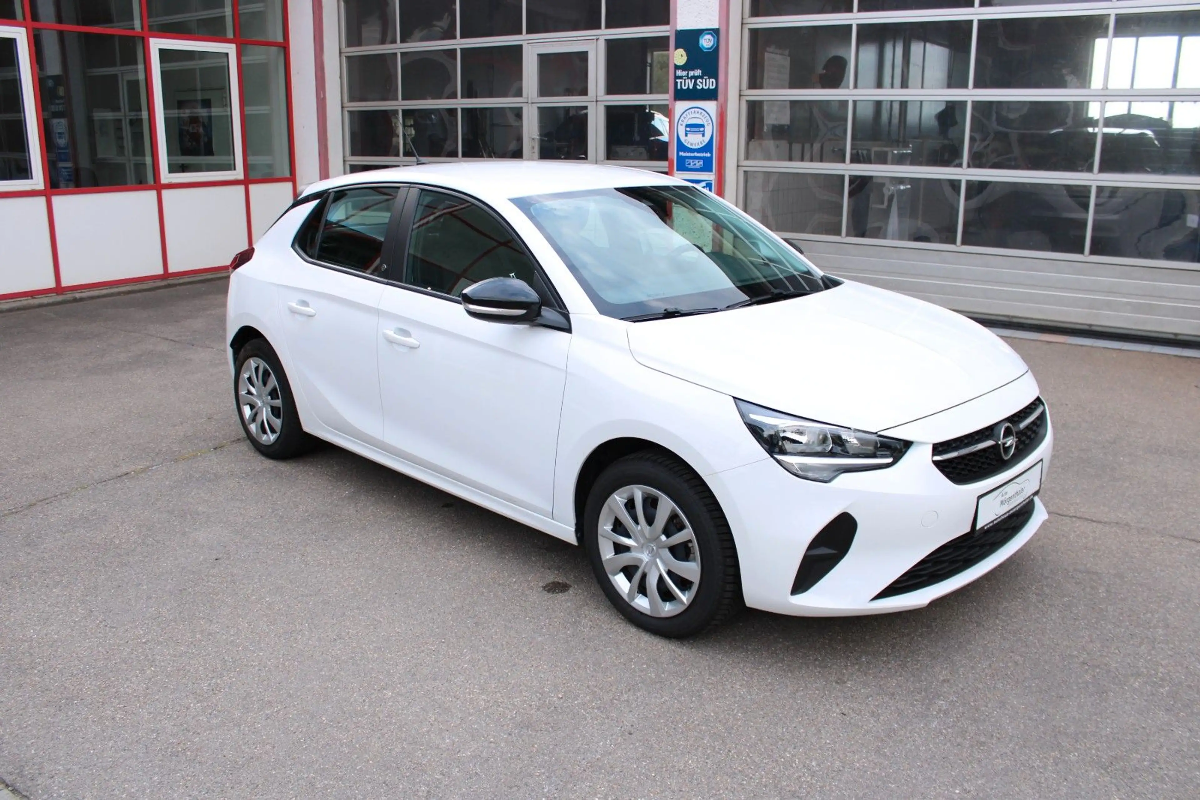 Opel Corsa -e 100kW Edition, Wärmepumpe, 11kW Laden — photo 3