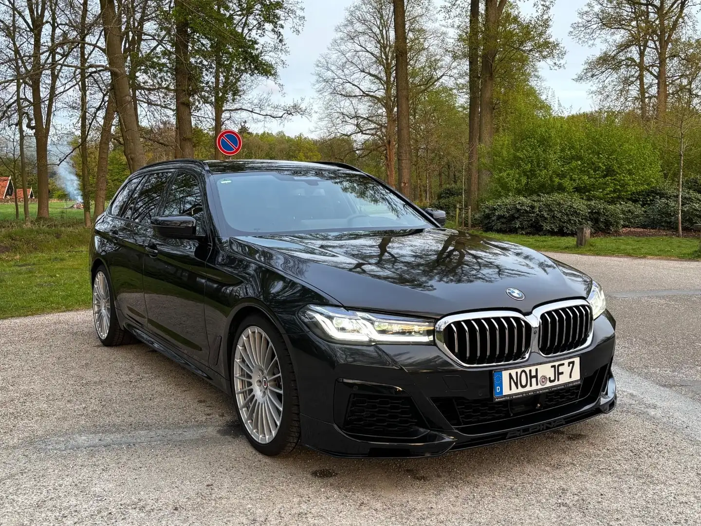 Alpina D5 S *Bowers & Wilkins*Nappa-Leder*Individual* Schwarz - 1