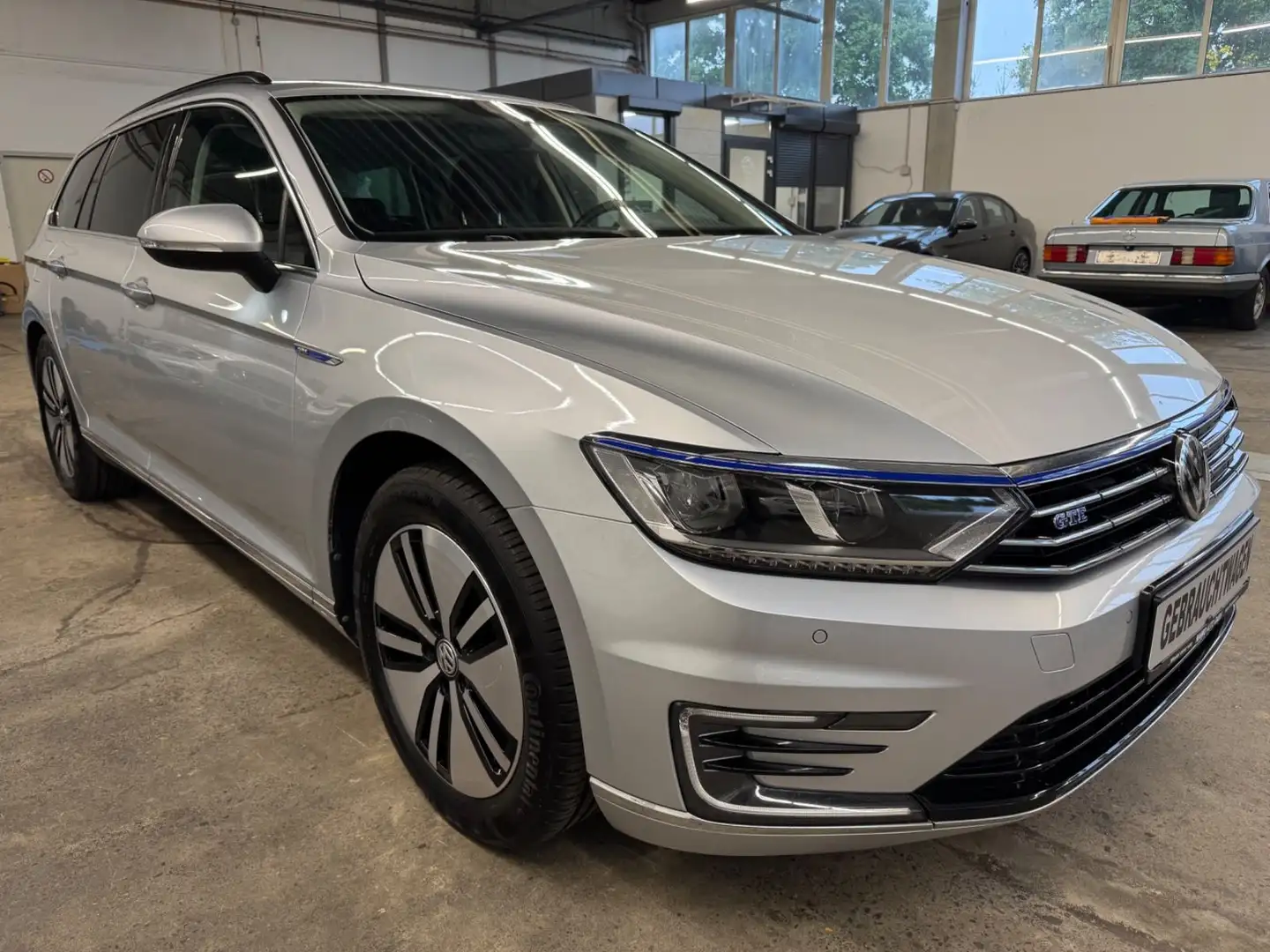 Volkswagen Passat Variant GTE-Standheizung-ACC-1 Hand- Argent - 1