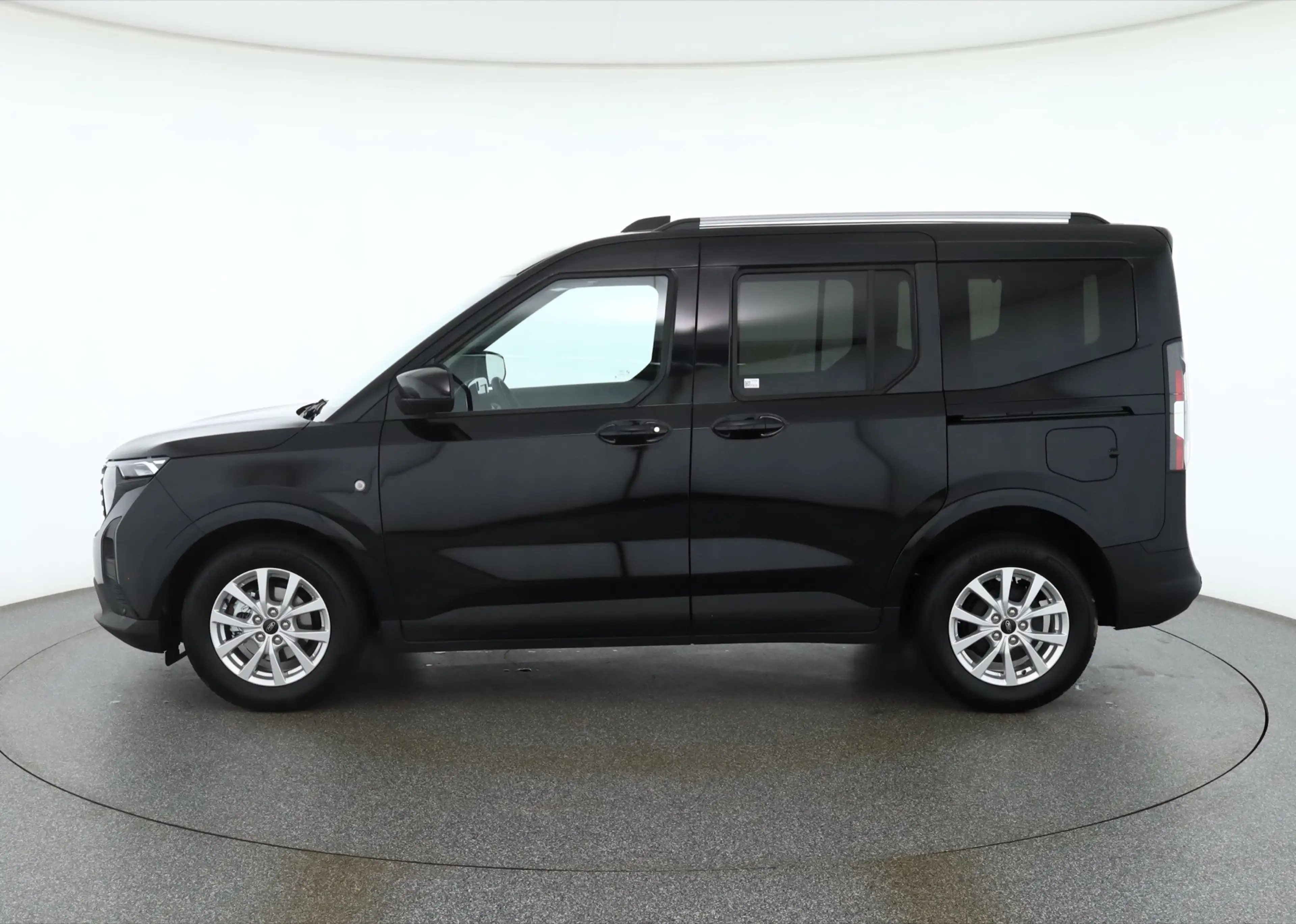 Ford Tourneo Courier Titanium 1.0 EB Aut. Kamera AHK — photo 2