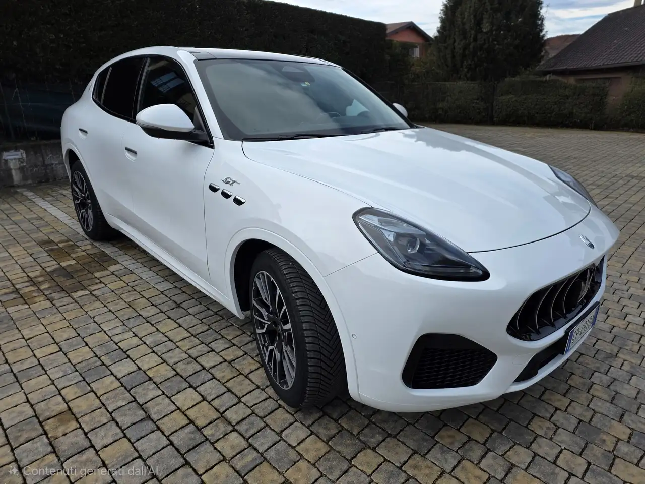 Maserati Grecale 2023