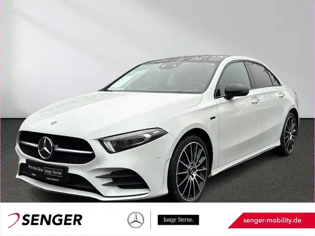 Mercedes-Benz A 250 e Limo Edition 2020 AMG Panorama Burmester