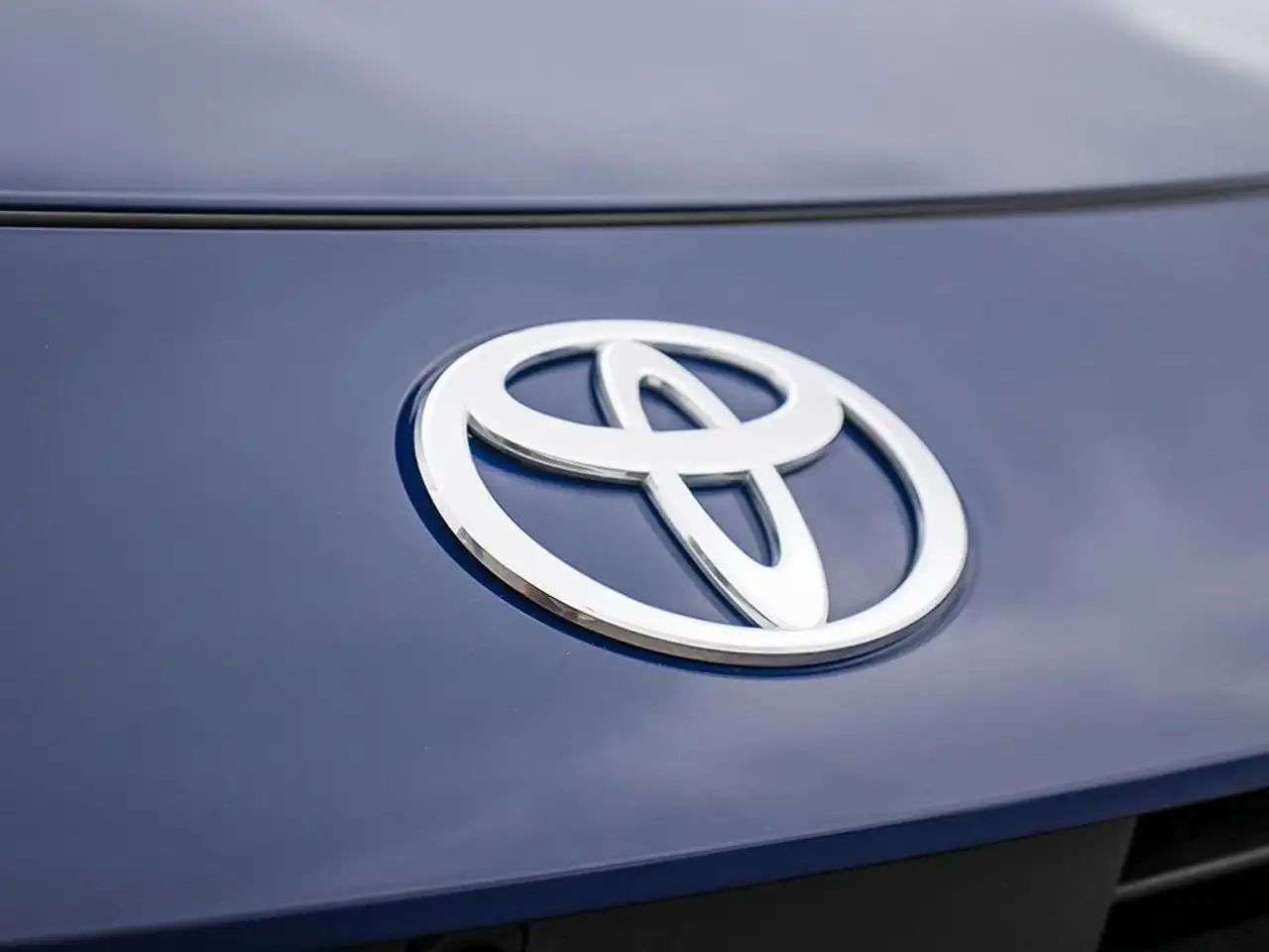 Toyota Prius Prime снимка Toyota Prius Prime