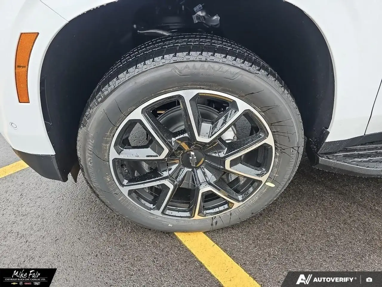 Chevrolet Tahoe снимка Chevrolet Tahoe