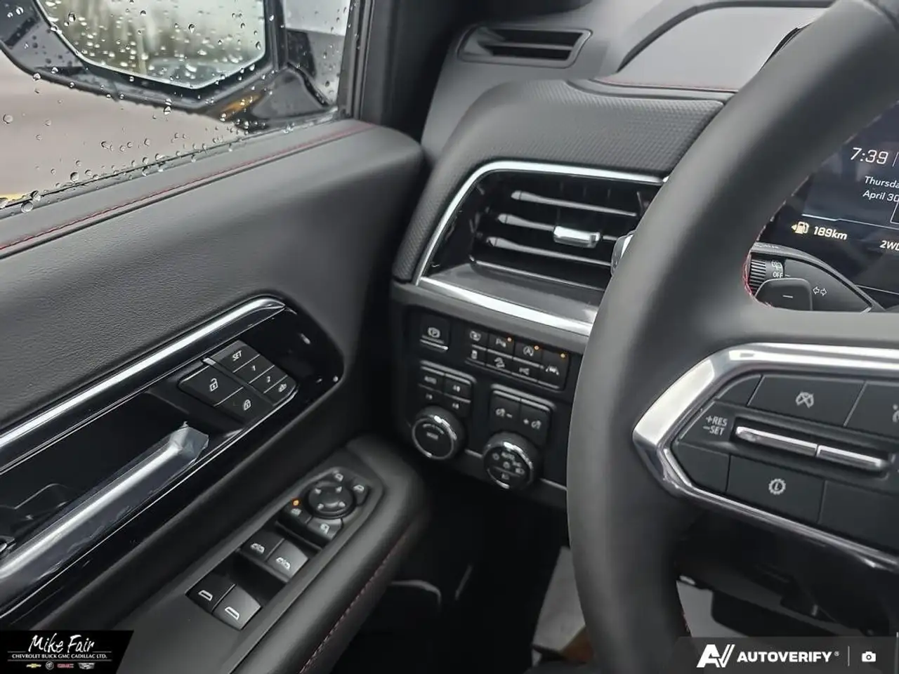 Chevrolet Tahoe снимка Chevrolet Tahoe