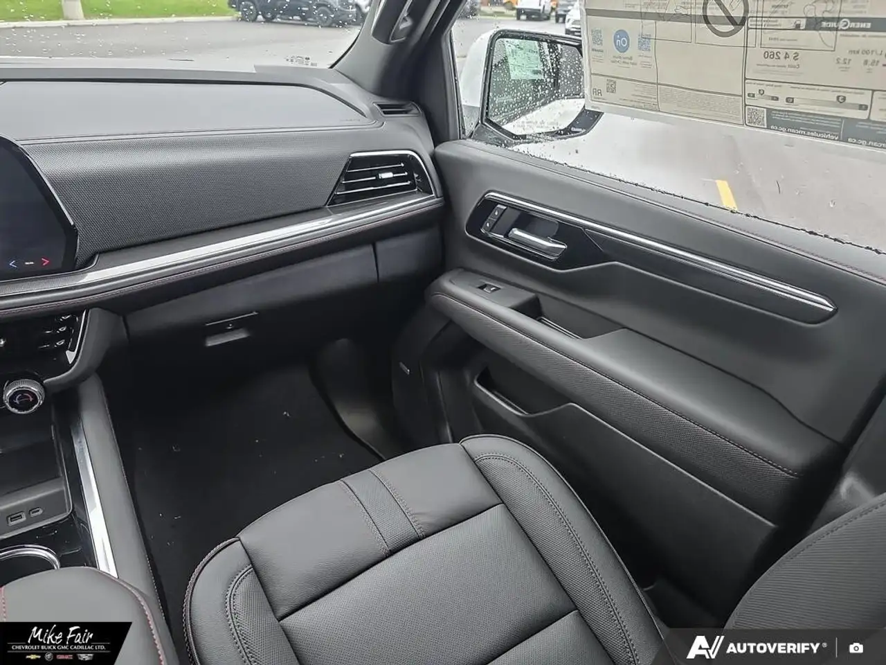 Chevrolet Tahoe снимка Chevrolet Tahoe