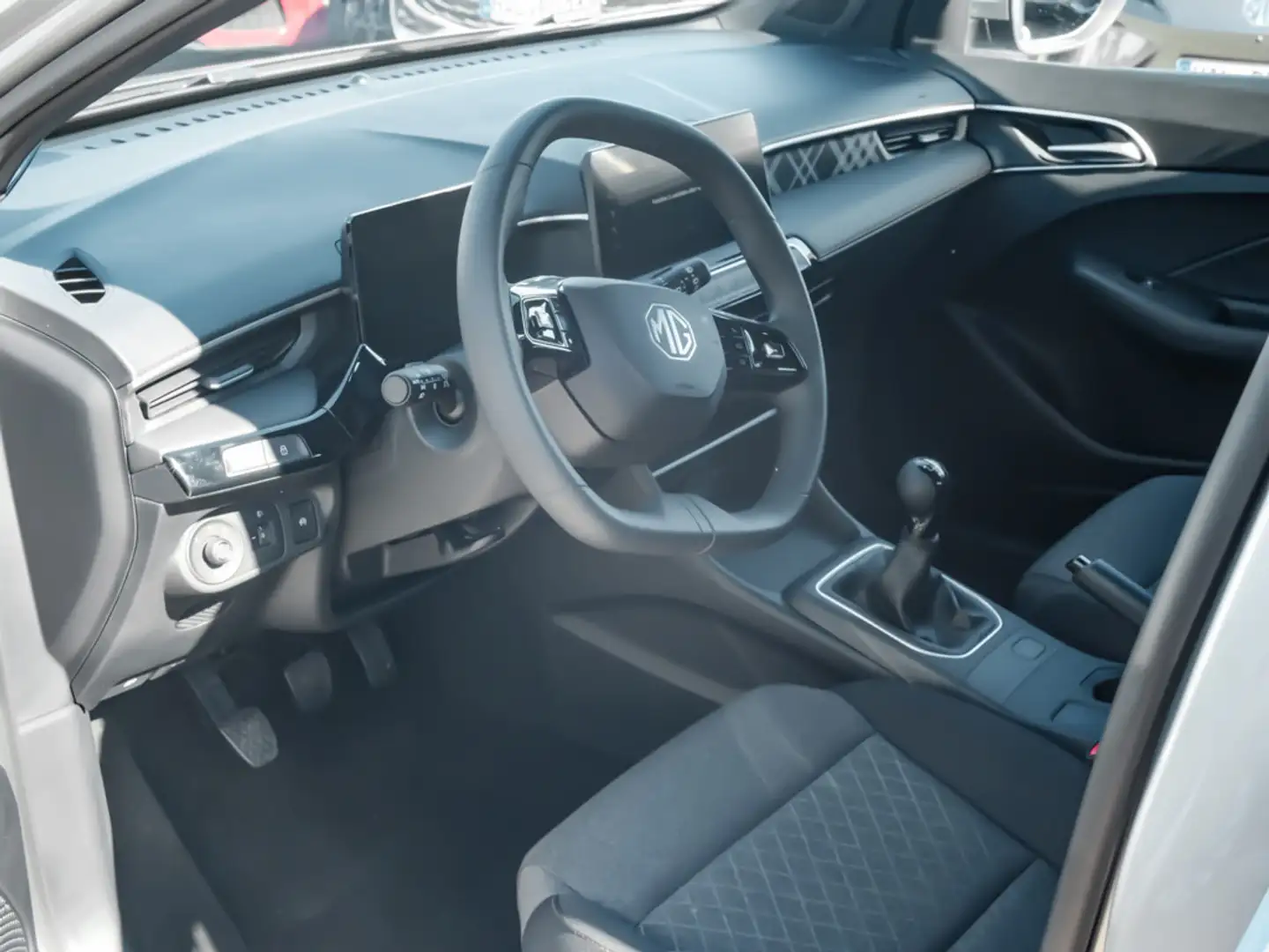 MG Серебристый - 2