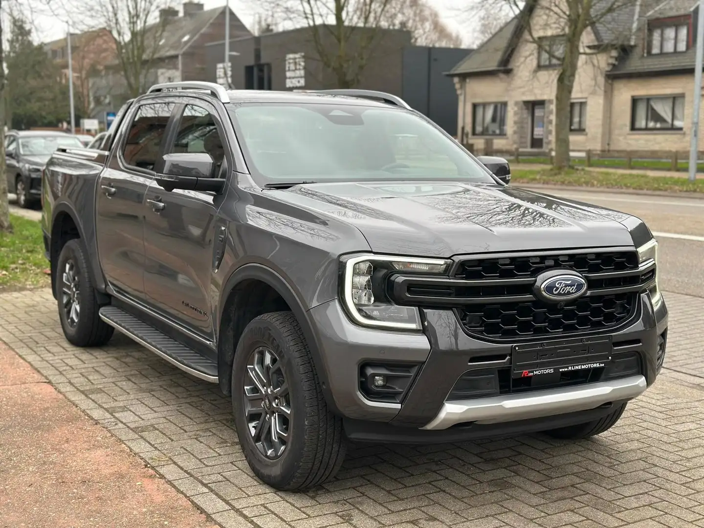 Ford Ranger 3.0D V6 -Wildtrak- BTW - 4WD - 2025 Gris - 2